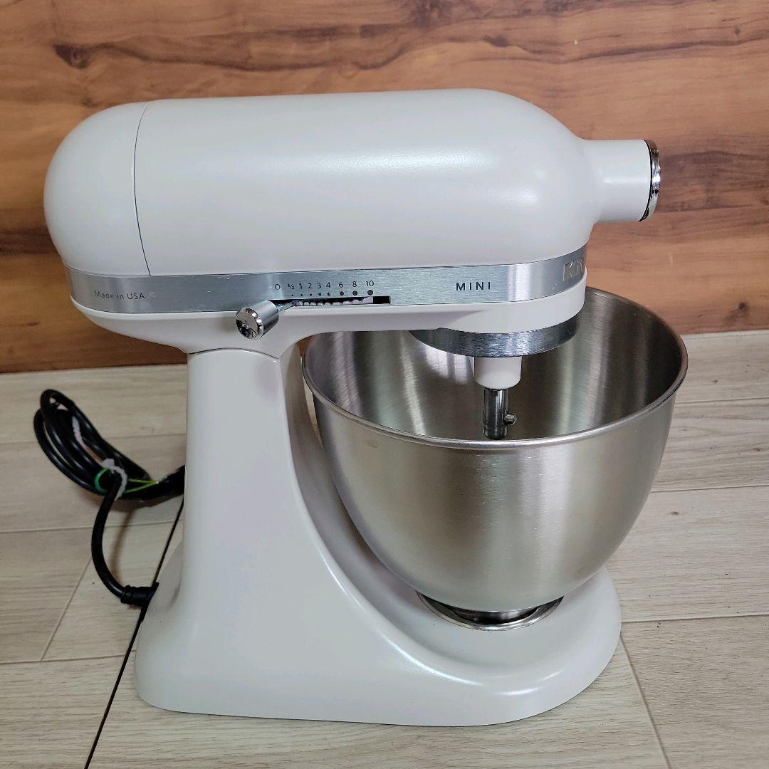 KitchenAid キッチンエイド 3.5QTスタンドミキサー 付属品付き