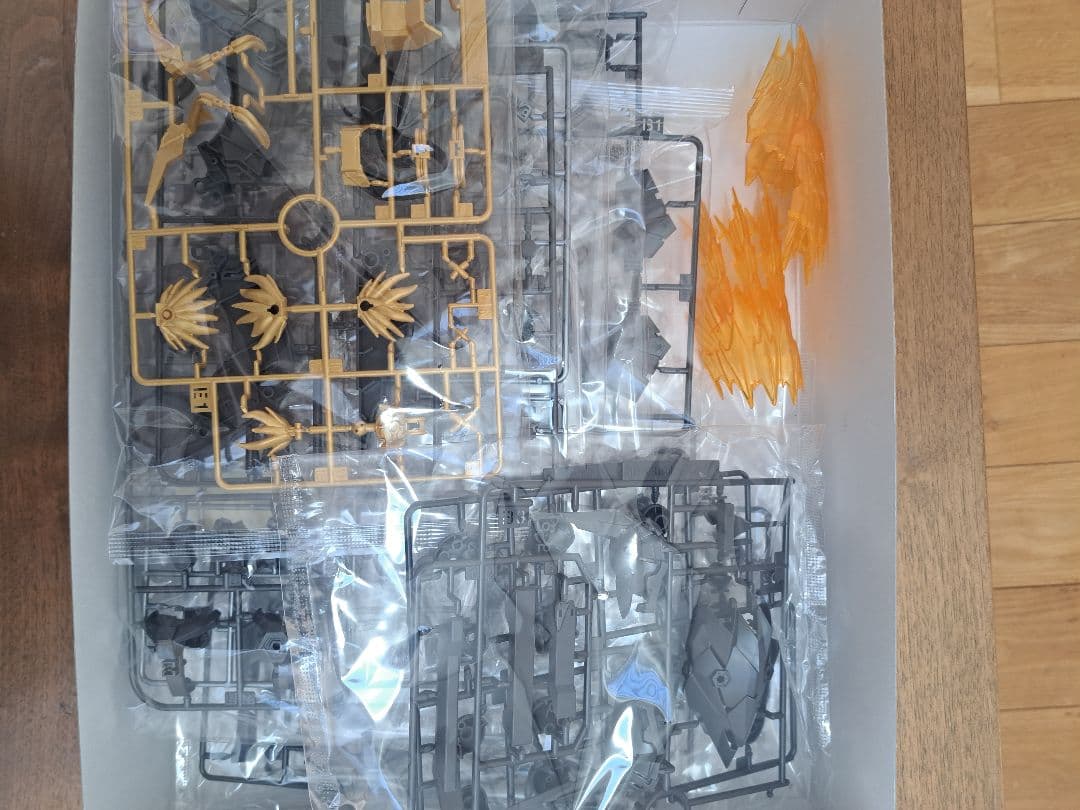 ブラックウォーグレイモンプラモデル+組立済みウォーグレイモン