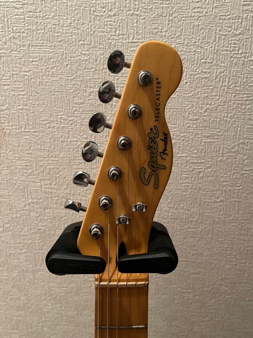 スクワイアーCabronita Telecaster with Bigsby