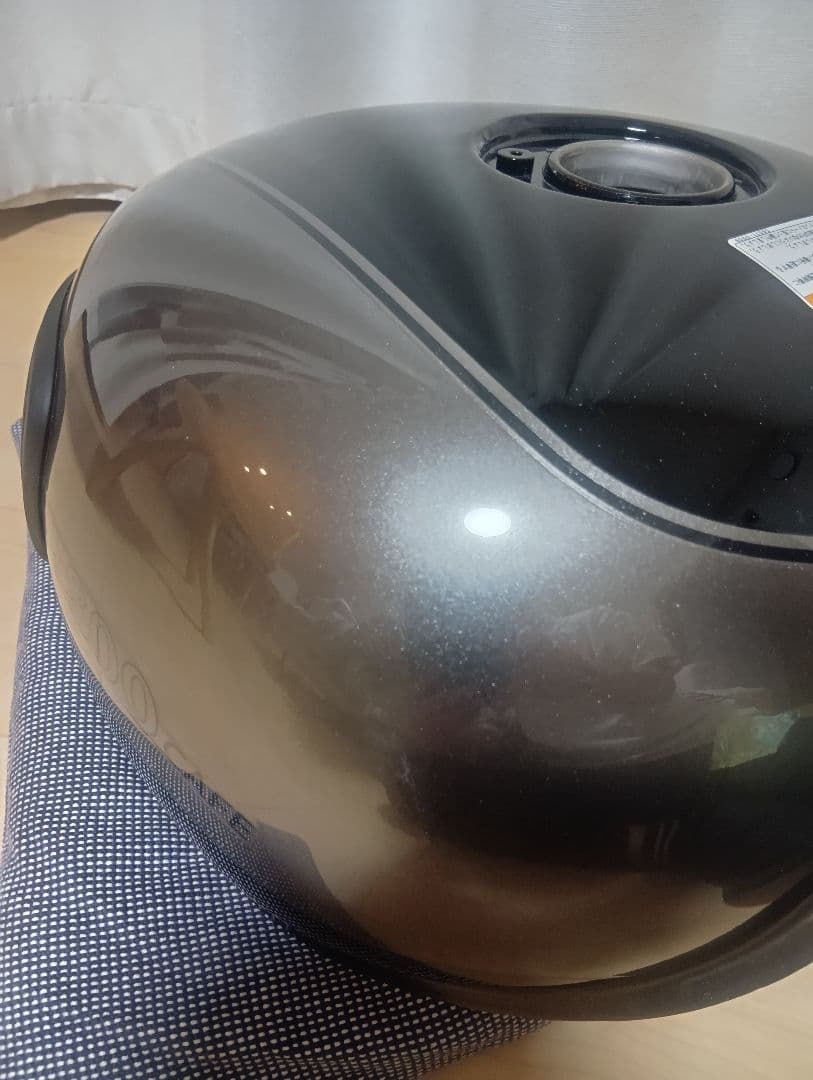 カワサキ w800 純正　ガソリンタンク　美品　サビなし