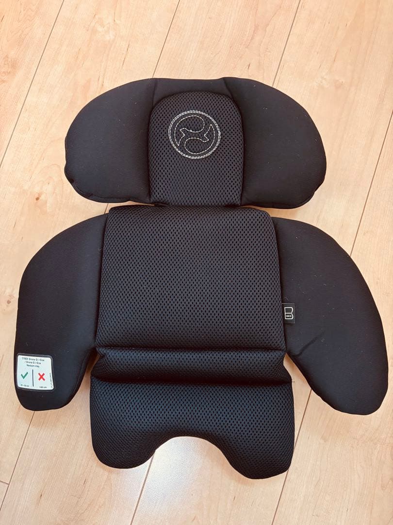 シローナ Gi i-Size/ムーンブラックプラス