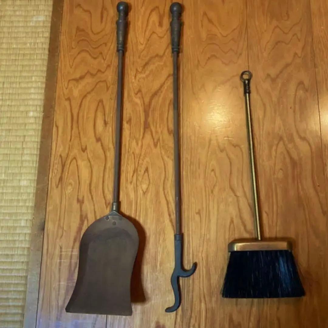 古いファイヤーツールセット 薪ストーブ 暖炉 スタンド 真鍮 鉄製 レトロ