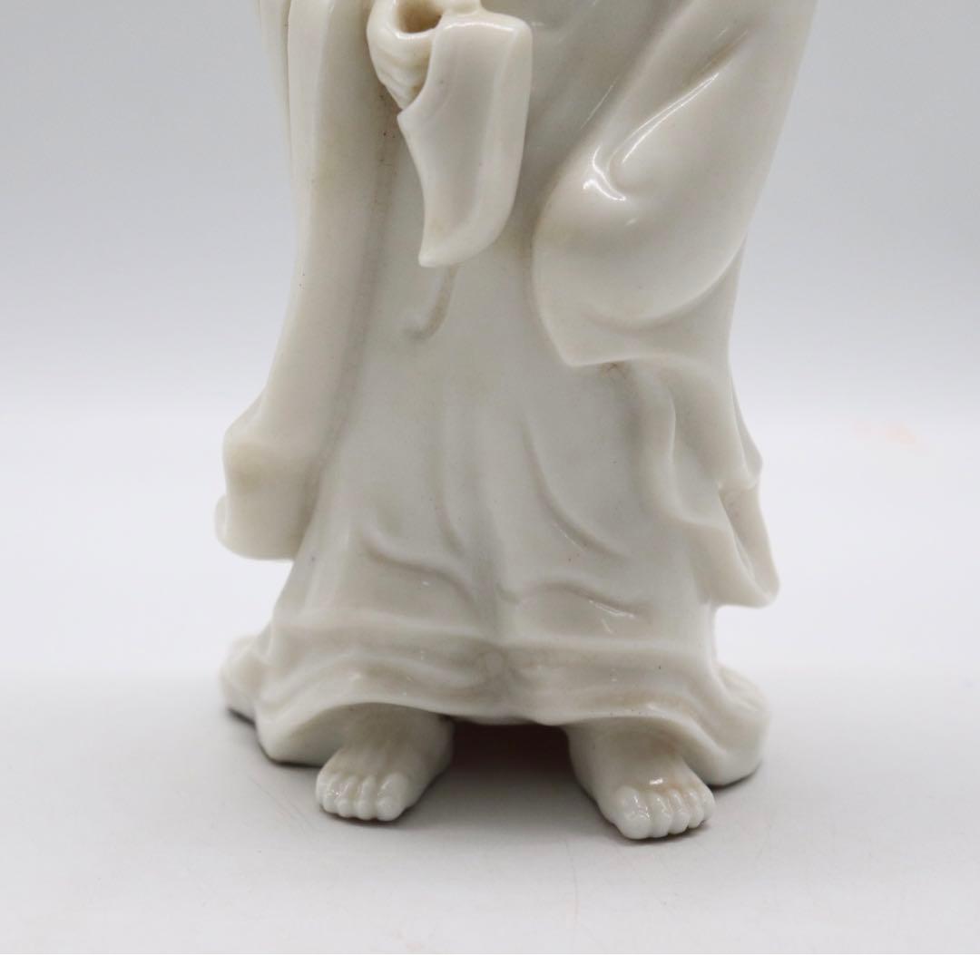 中国　徳化窯白磁　達磨　送料込み0927