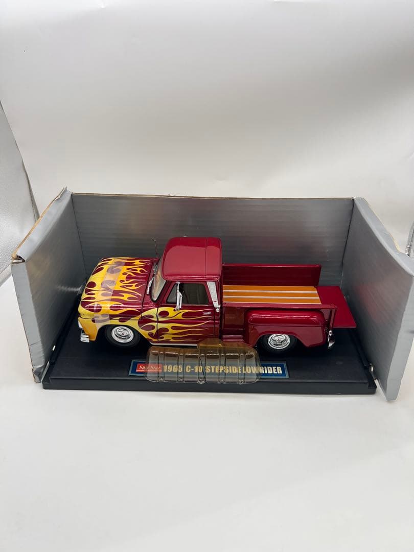 No248 ミニカー1/18箱あり Chevrolet LOWRIDER