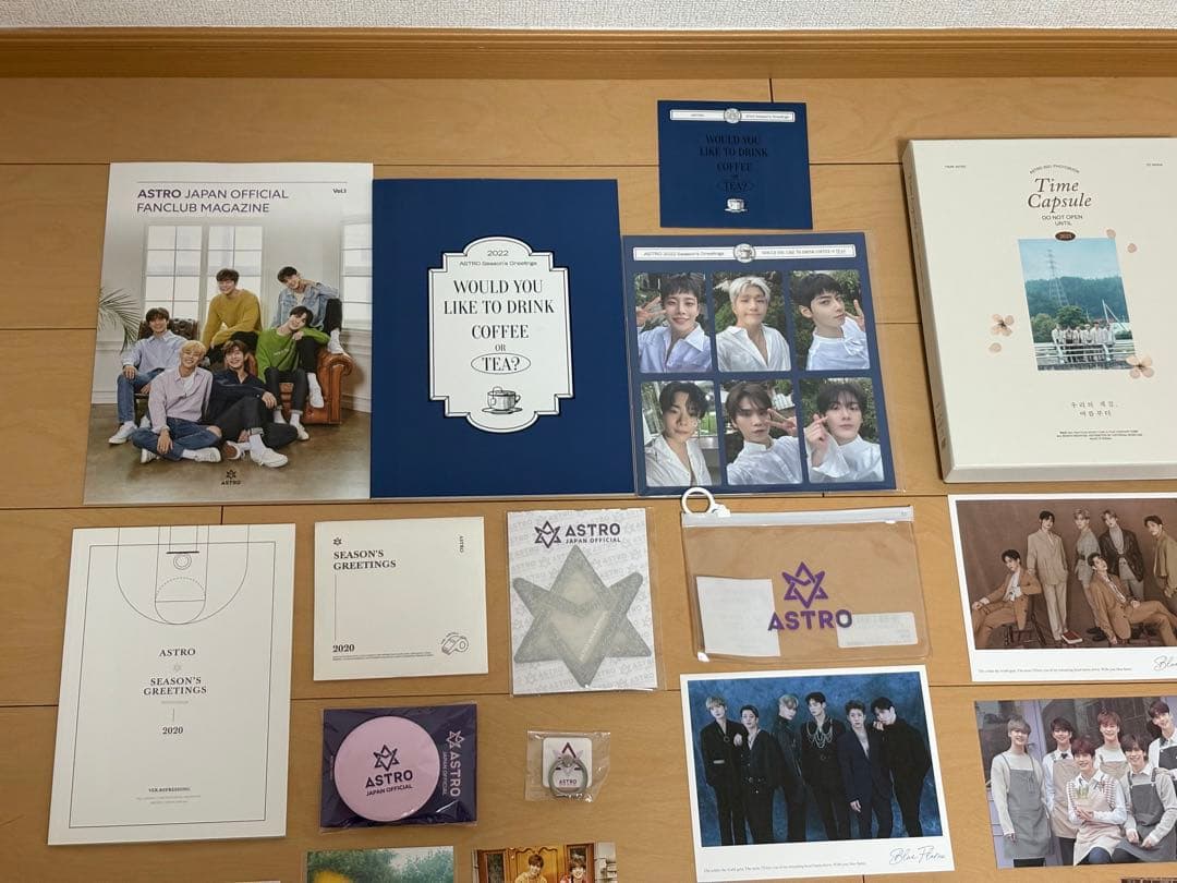 ASTRO フォトブック、ステッカー、トレカセット