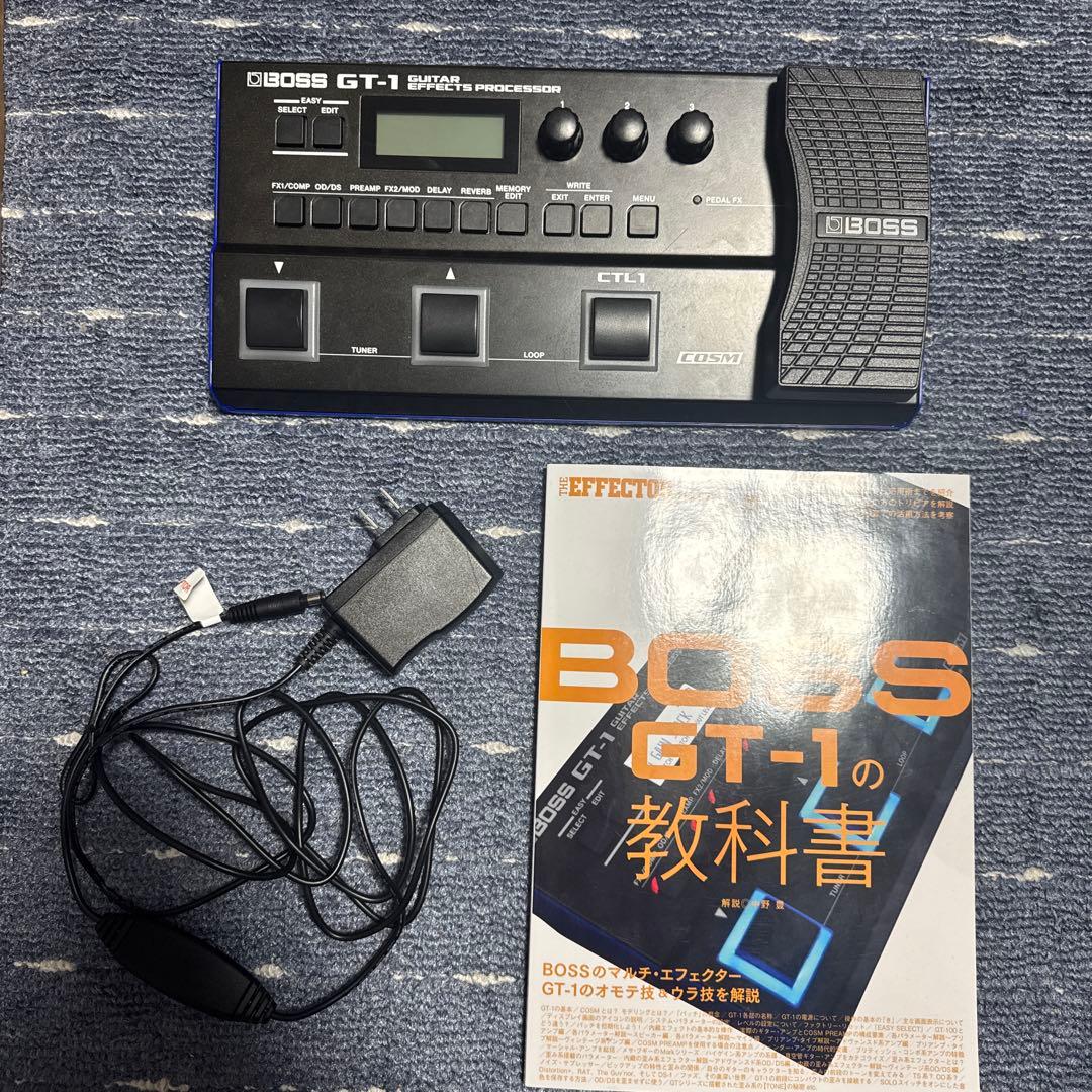 BOSS GT-1 ギターエフェクター　　　　純正アダプター、教科書付き