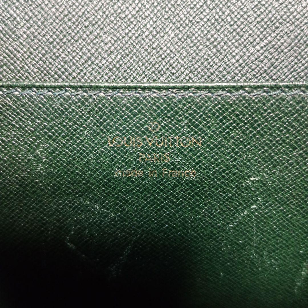 ルイヴィトン　 タイガ　ブリーフケース　グリーン ビジネスバッグ