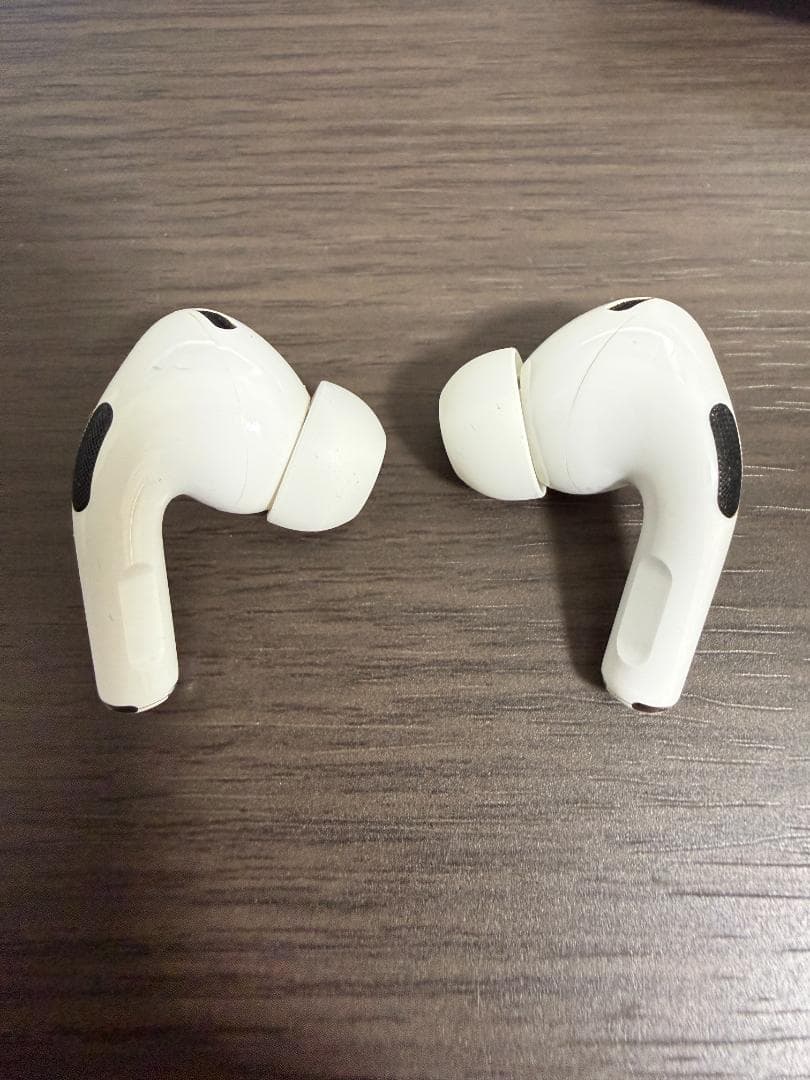 ★美品★　AirPods Pro 2 第二世代　おまけ付き