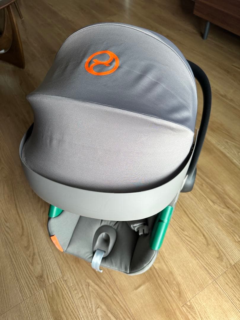 新品同様CYBEX サイベックス ATON S2 i-Size（エイトンS2）