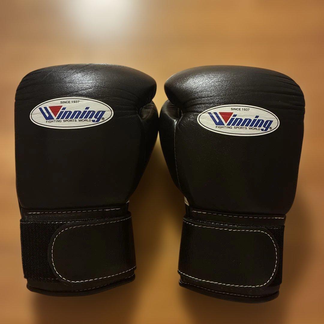 【美品】Winning ボクシンググローブ 黒