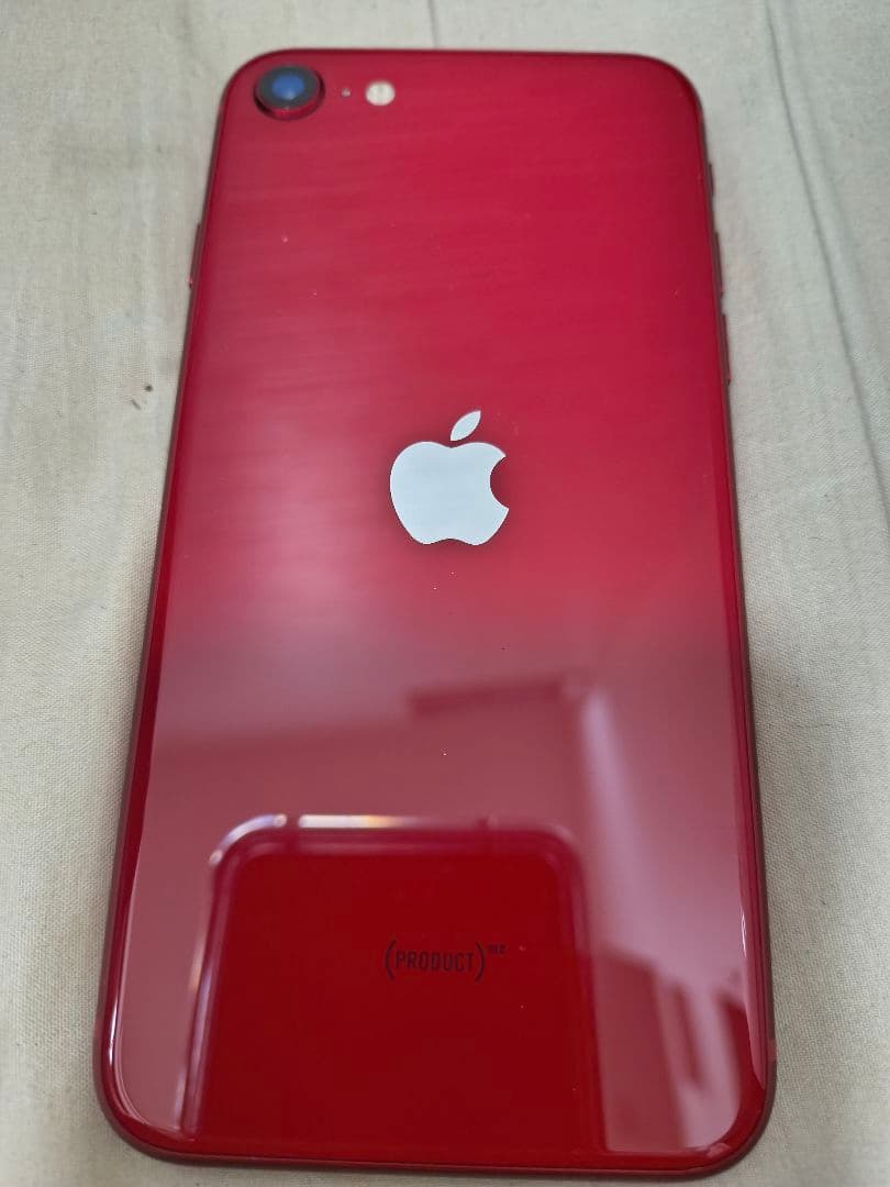 a*o様 iPhone SE3 (第3世代) バッテリー100% (RED) 本