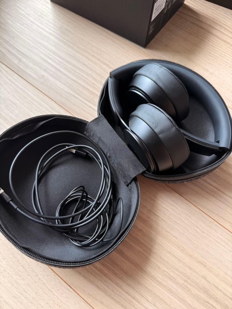 【美品】Beats Solo Pro ワイヤレスヘッドホン