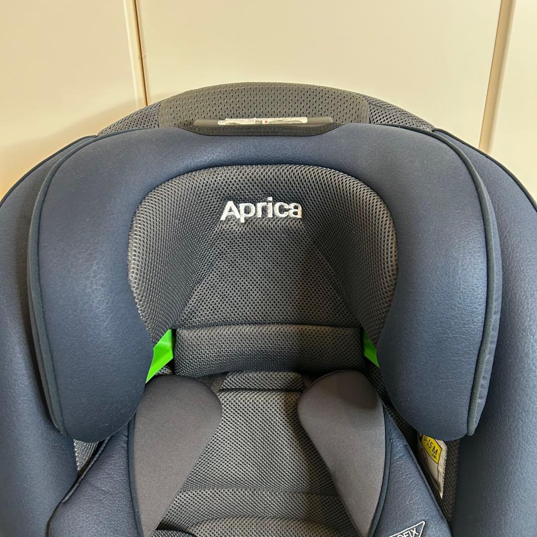 極美品 アップリカ フォームフィット 360 s ISOFIX チャイルドシート