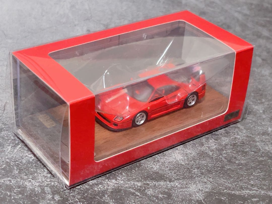 絶版 PGM 1/64 フェラーリ F40 LM