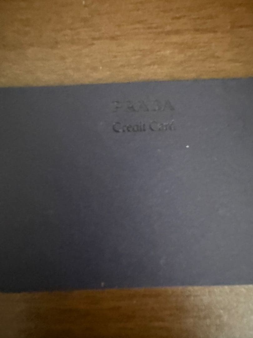 ラッセーラサフィアーノトライアングル財布