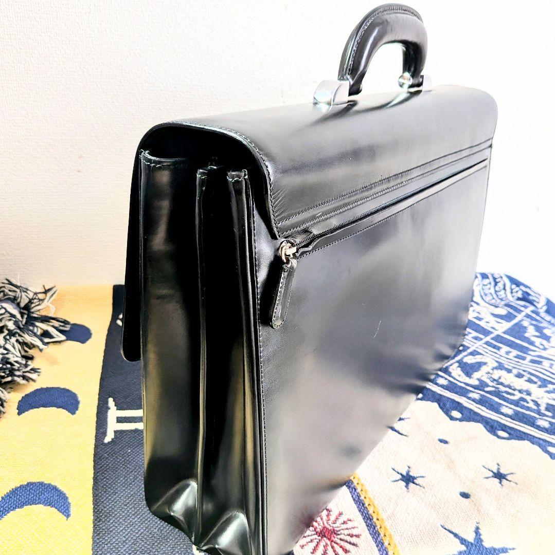 Pineider ピナイダー レザー ビジネスバッグ　黒