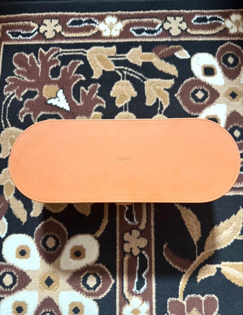 ダイソン Dyson Airwrap Volume+Shape ドライヤー　付属