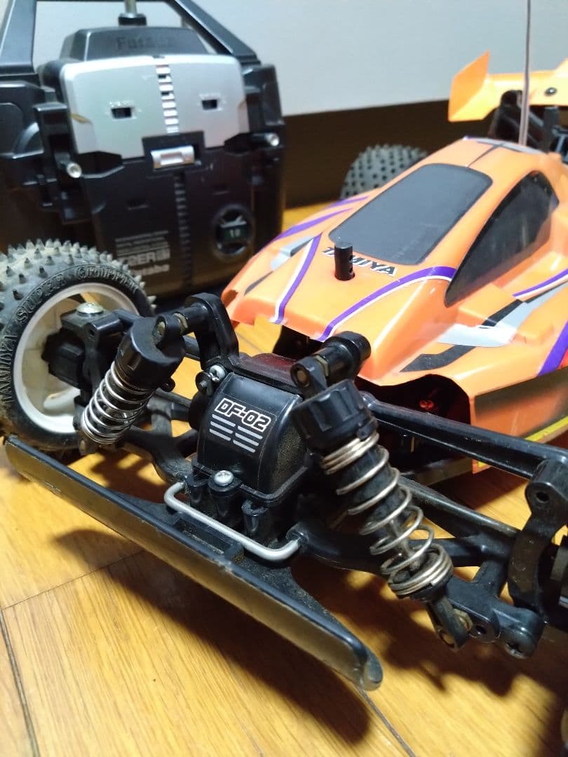 タミヤ　DF-02ラジコンカー
