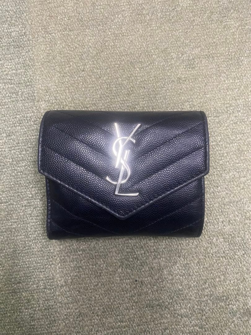 サンローラン　ウォレット　三つ折り財布