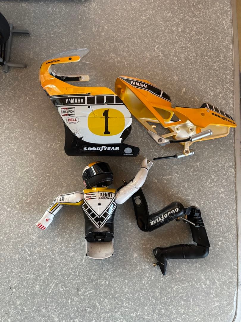 京商ハングオンレーサー