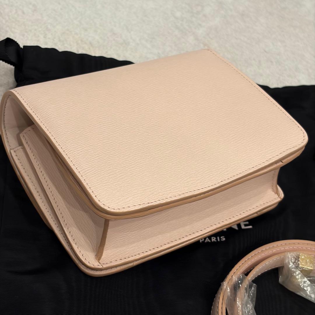 セリーヌ クラシックボックス ピンク 新品