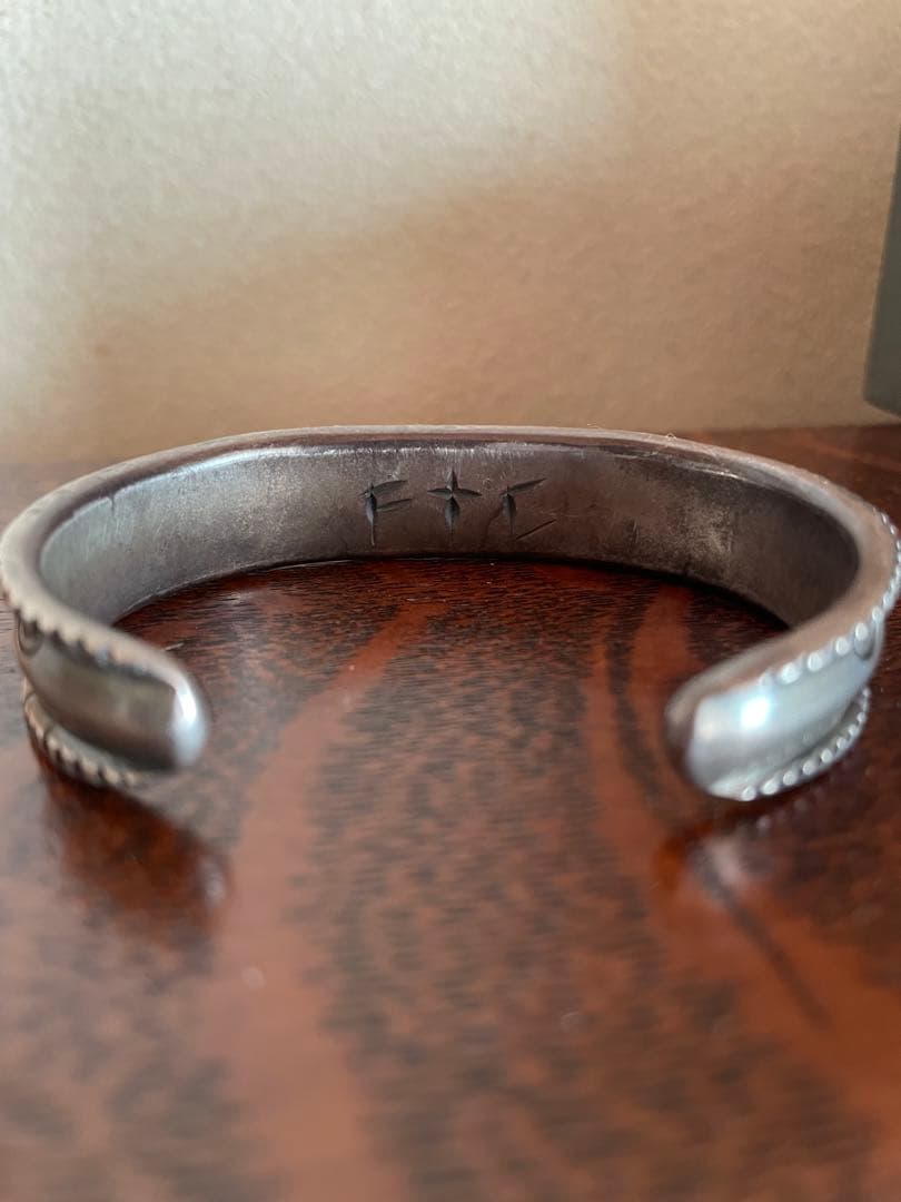 バングル　ランディババシャッケルフォード