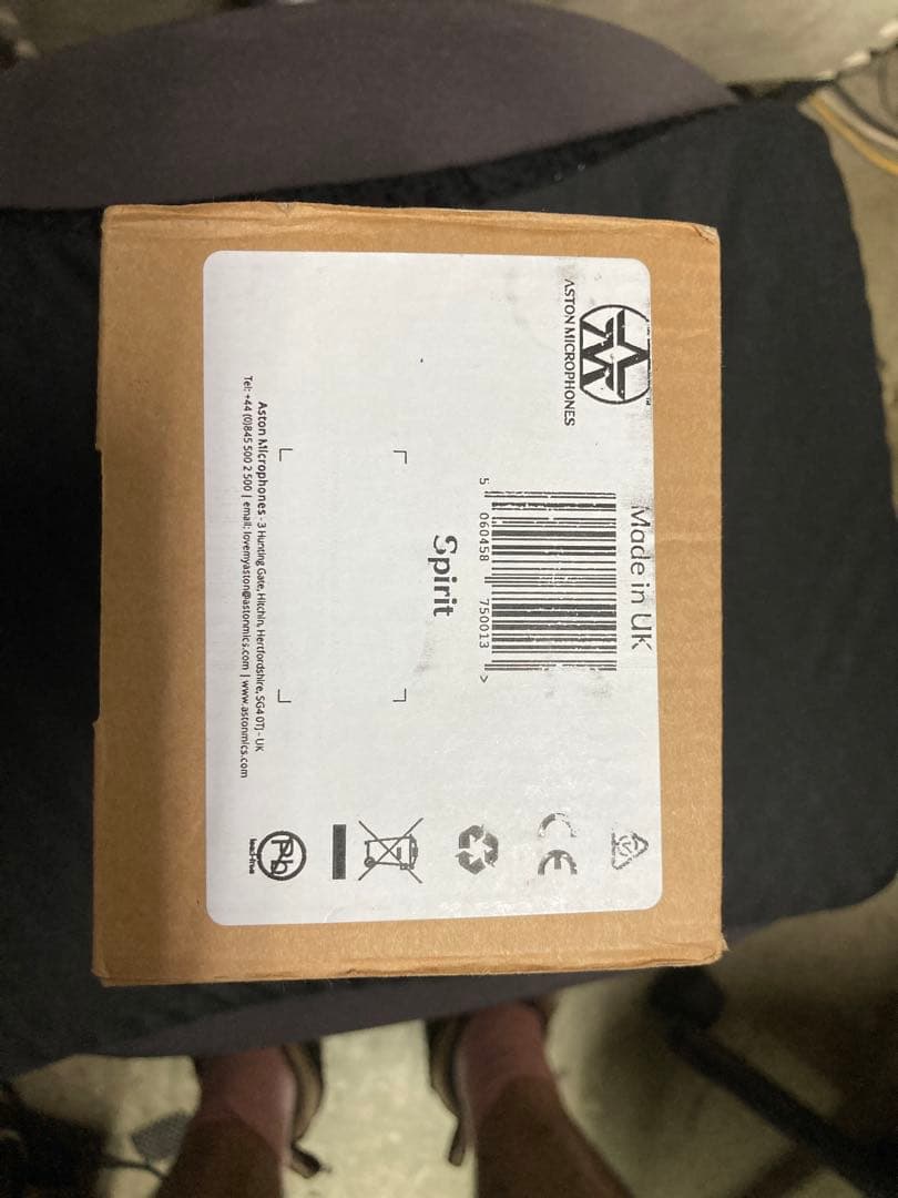 アストン　スピリット　コンデンサーマイク、ラスト1本 ショックマウント付き！