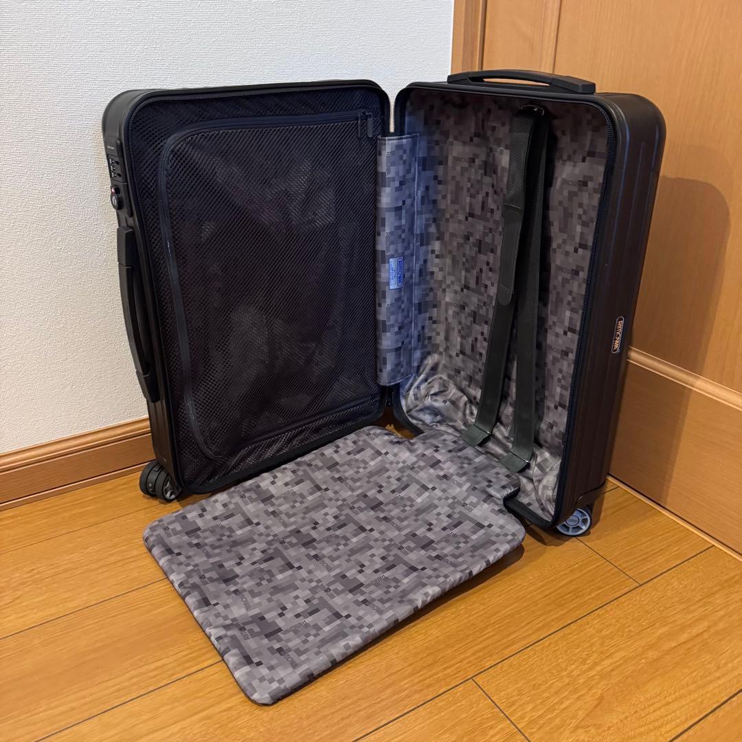 美品 リモワ サルサ ブラック 32L 4輪