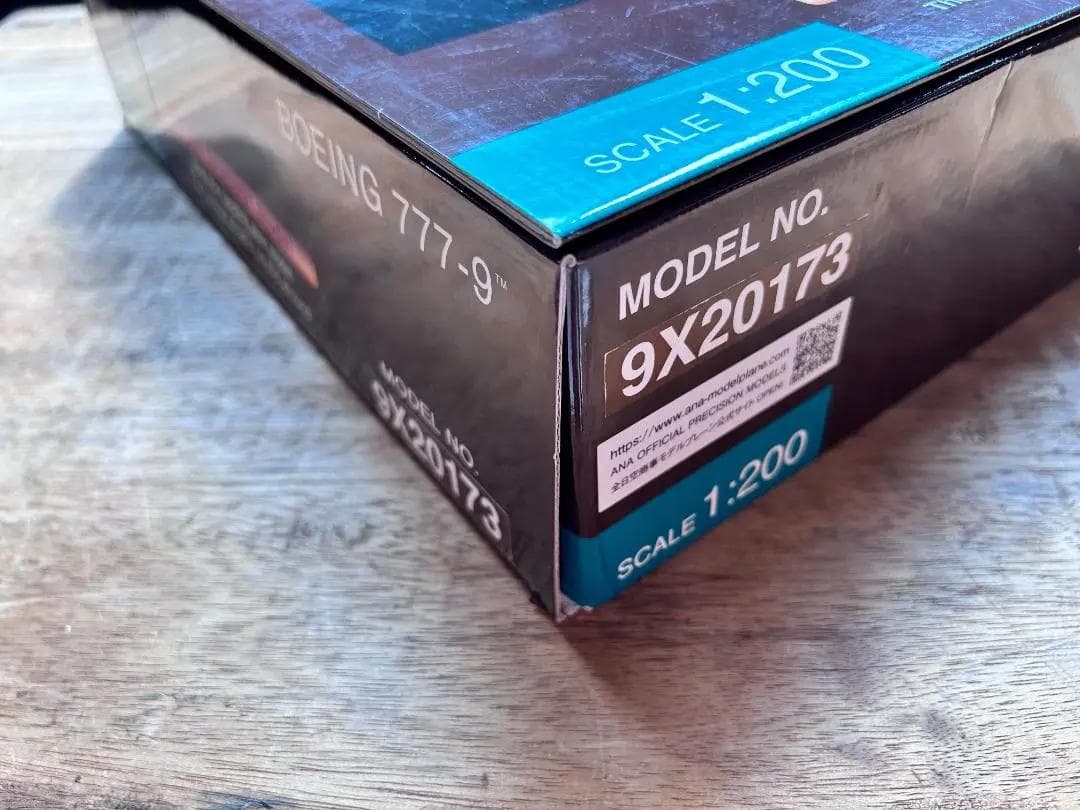 ANA / 全日空商事　BOEING 777X 1/200　ハウスカラー仕様