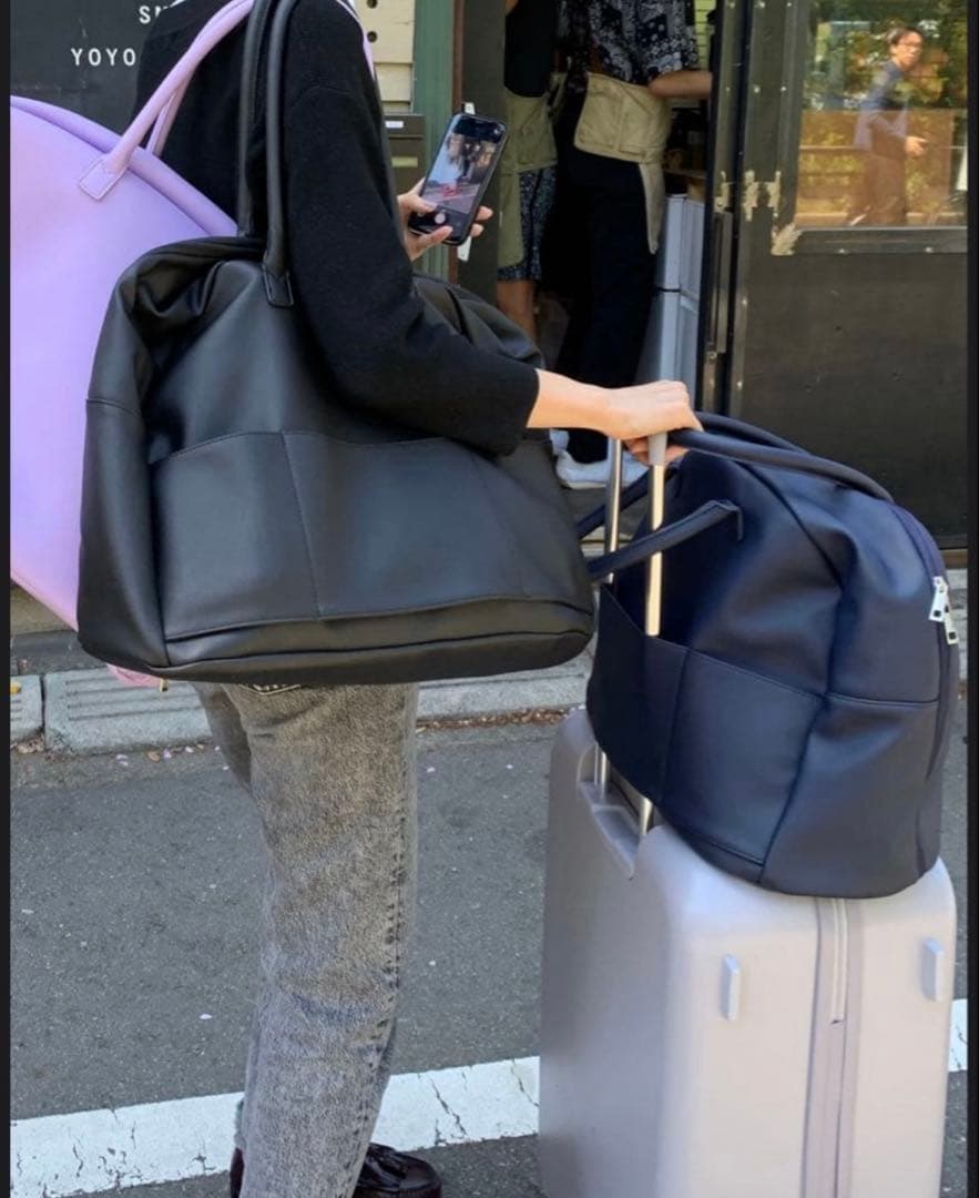 旅行に！AWW ボストンバッグ　ブラック　30L