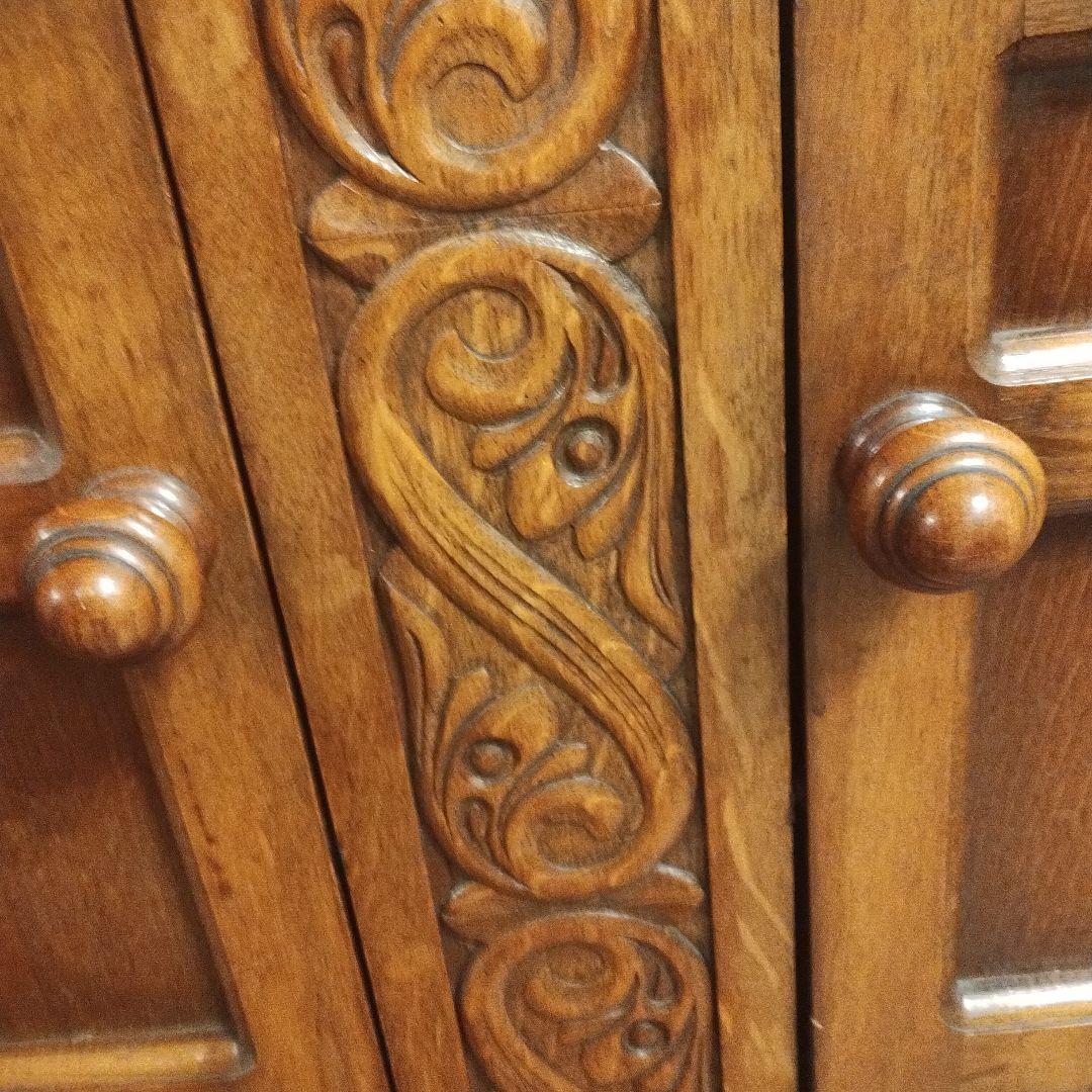 アンティーク家具♥キャビネット♥サイドボード♥イギリス家具♥カップボード