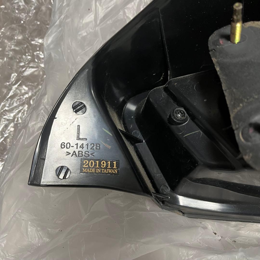 ヴァレンティ ジュエルLEDテールランプ シーケンシャル TT86Z