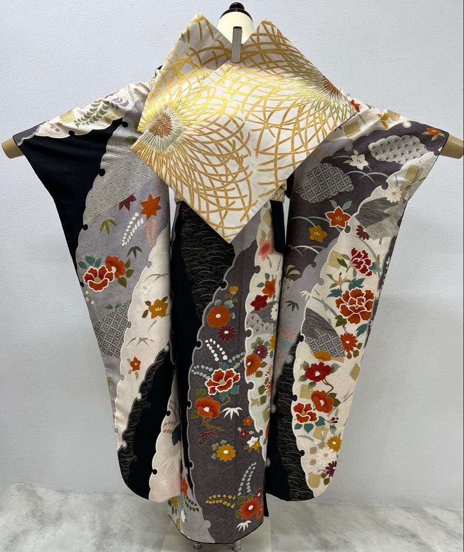 振り袖　フルセット　長襦袢付　成人式　金彩加工　刺繍入り　くすみカラー　693