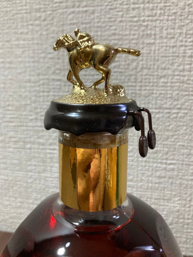 ブラントン ゴールド Blanton's Gold Edition 700ml