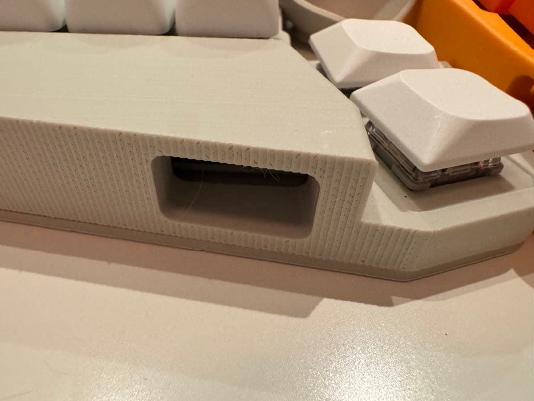 や*ち様 【新品】keyball39 マットボーンホワイト　完成品