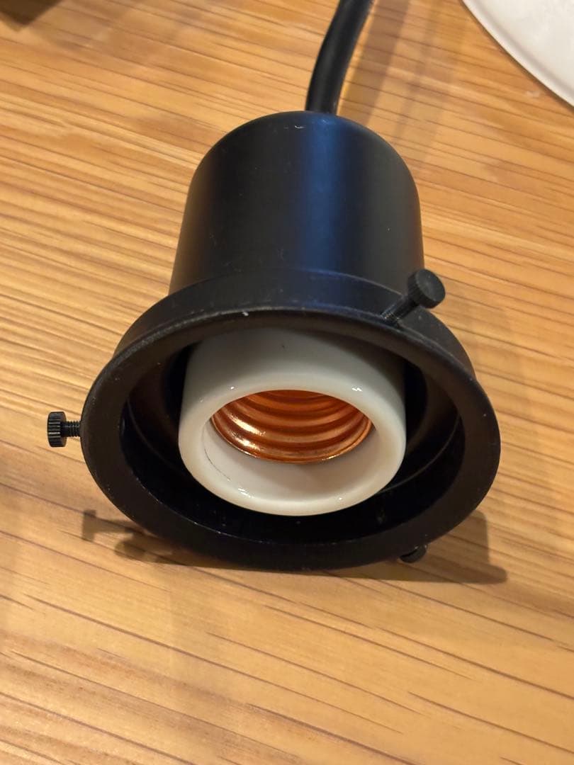 レトロ　ペンダントライト 乳白×ブラック