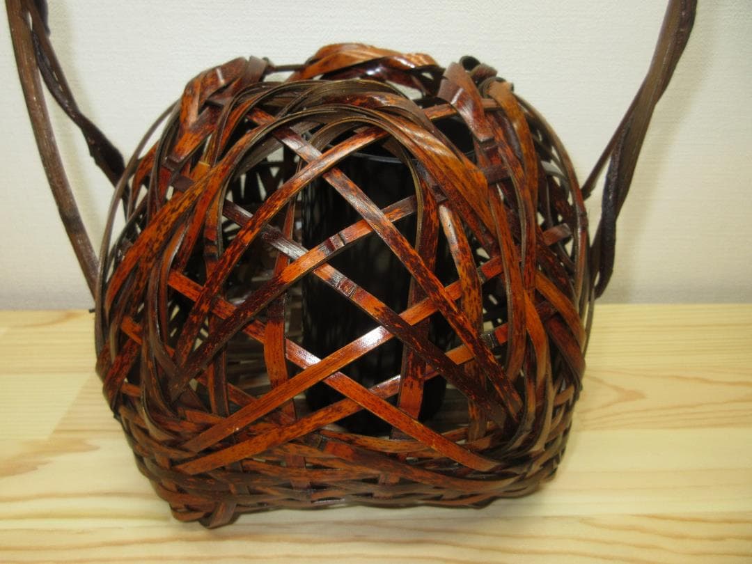 送料込【逢絢亭】茶道具 花籠 宗全籠 手付き 木製 正信作 紙箱入り
