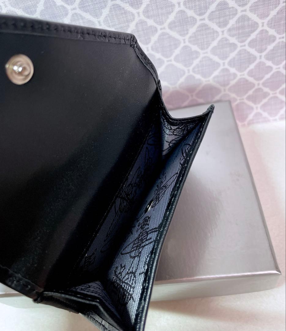 【内柄も素敵☆最新】Vivienne Westwood 三折財布 マット黒