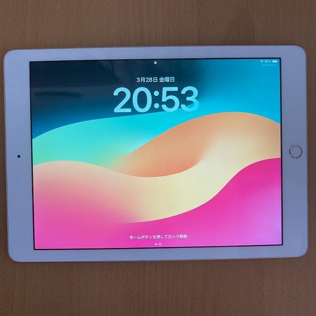 【美品】iPad 第6世代 32GB Wi-Fiモデル