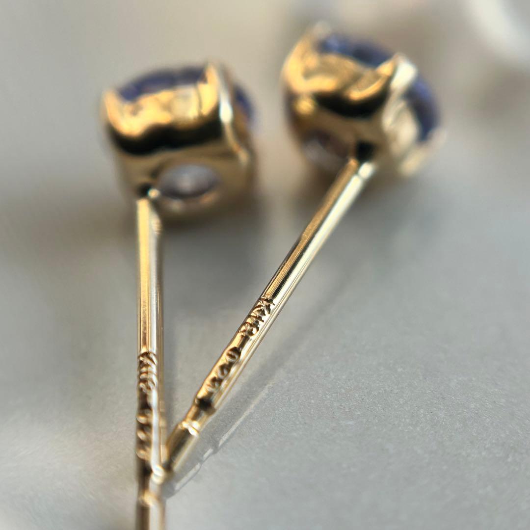 新品未使用　k18 YGタンザナイト0.23ct×2 スタッドピアス　18金