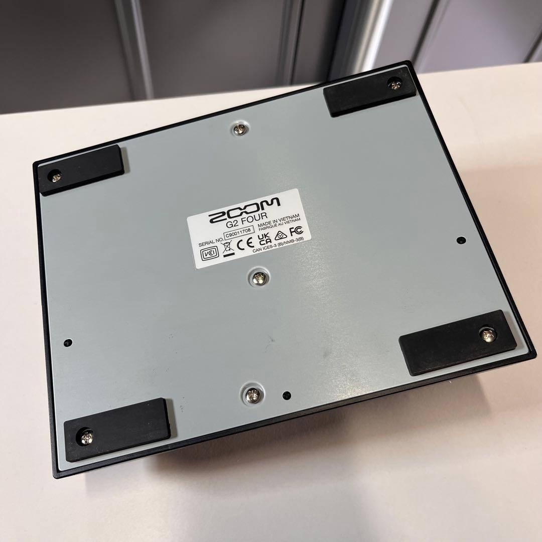 Zoom G2 FOUR ギターエフェクター