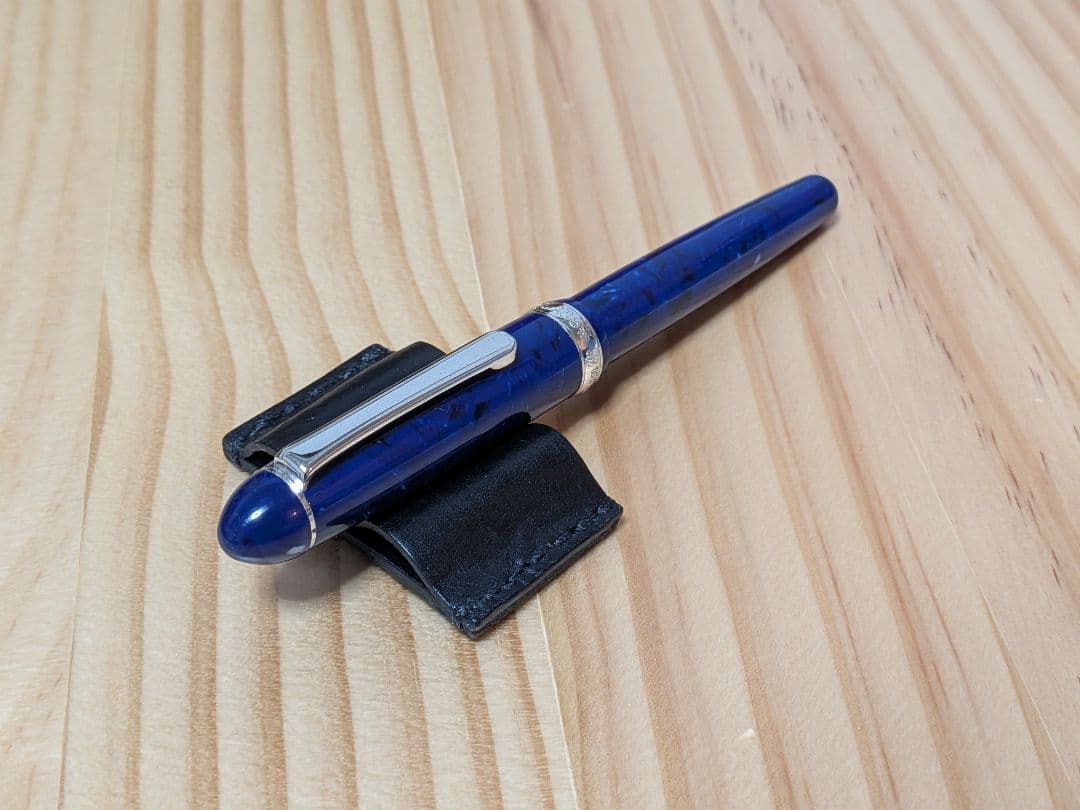さ*れ様 プラチナ万年筆　＃3776 セルロイド　ミッドナイトオーシャン