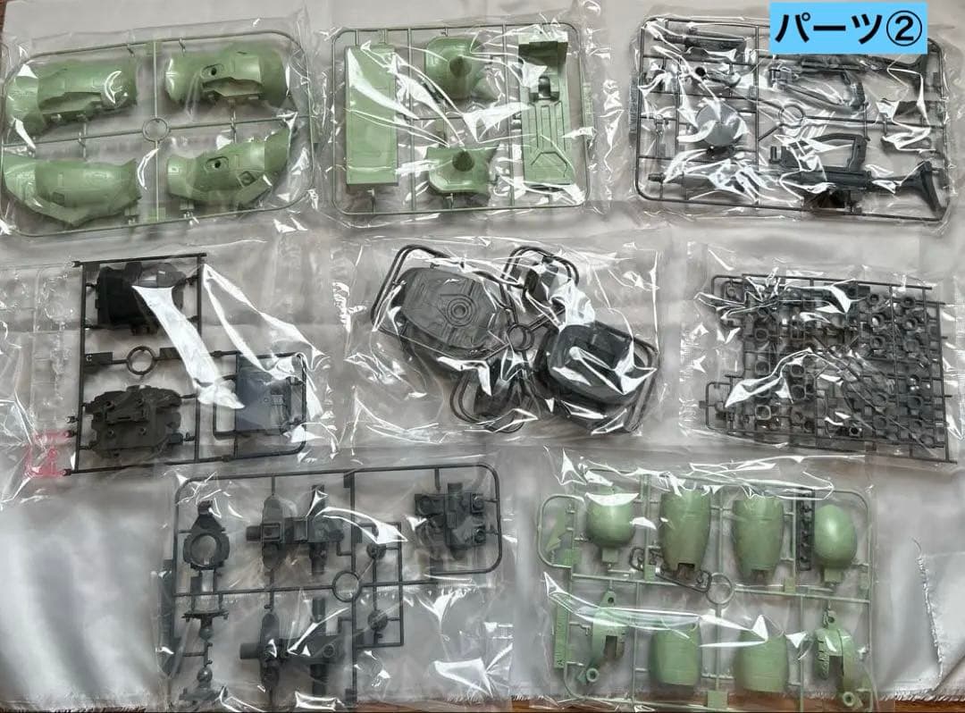 バンダイ 1／48 メガサイズモデル 量産型ザク