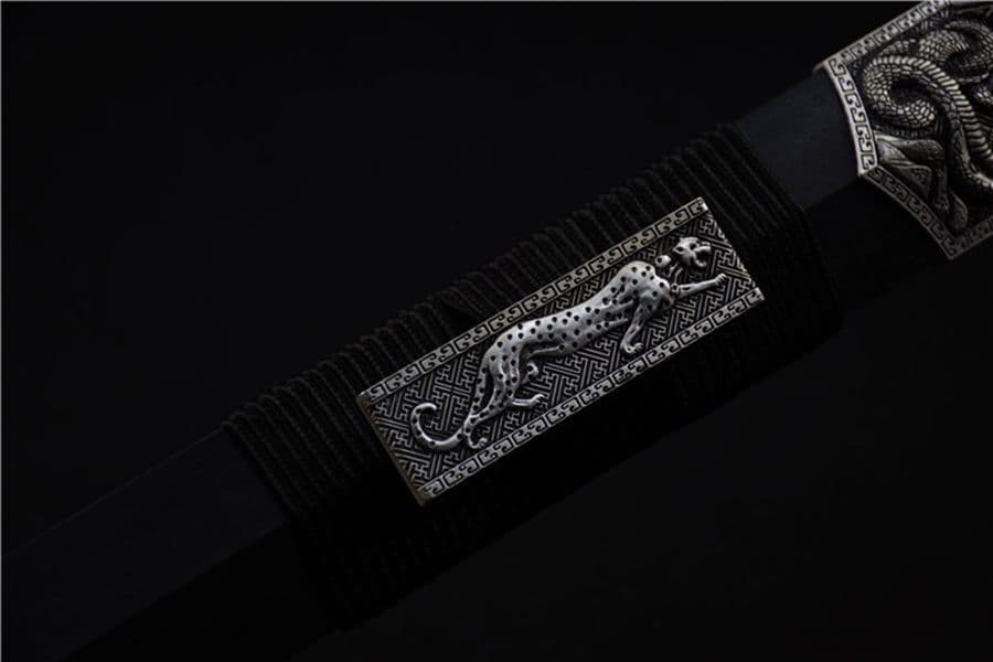 武具　刀装具　日本刀　模造刀 居合刀 銀蛇二代--短金漢剣