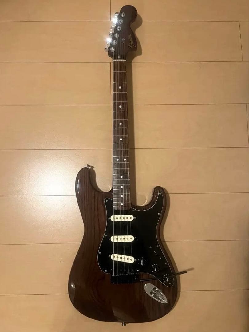 ギター Fender Japan Stratocaster ST71/ASH (WAL)