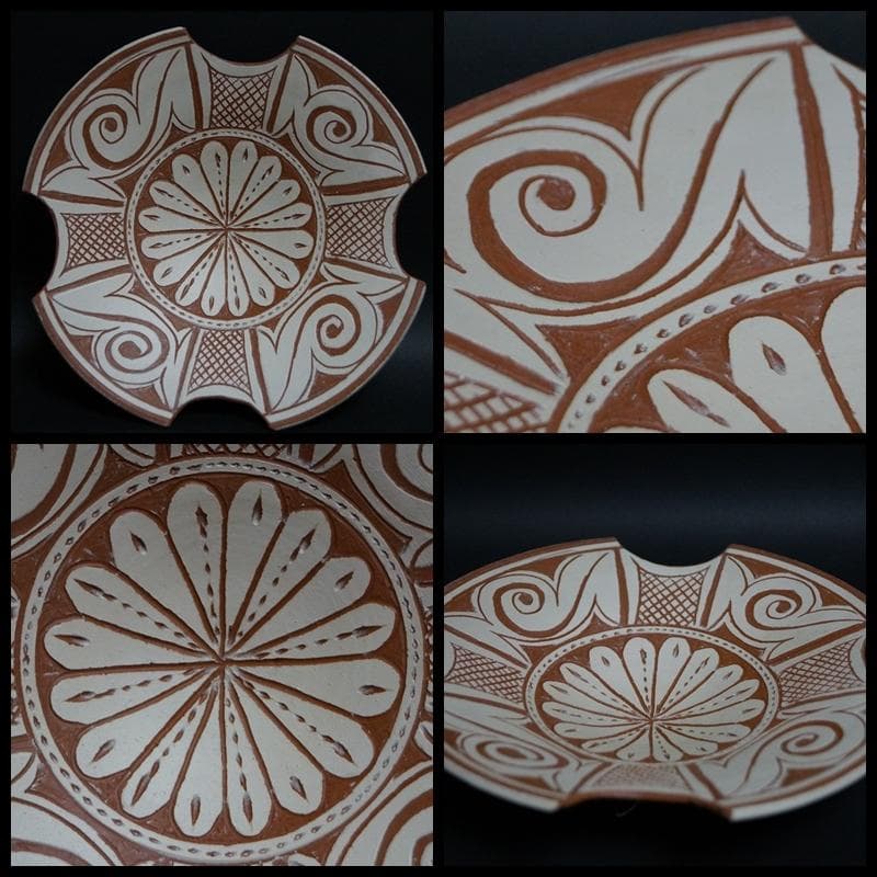 ブルガリア タルノヴォ作家ニーナ造 壁掛けデザイン皿2枚セット