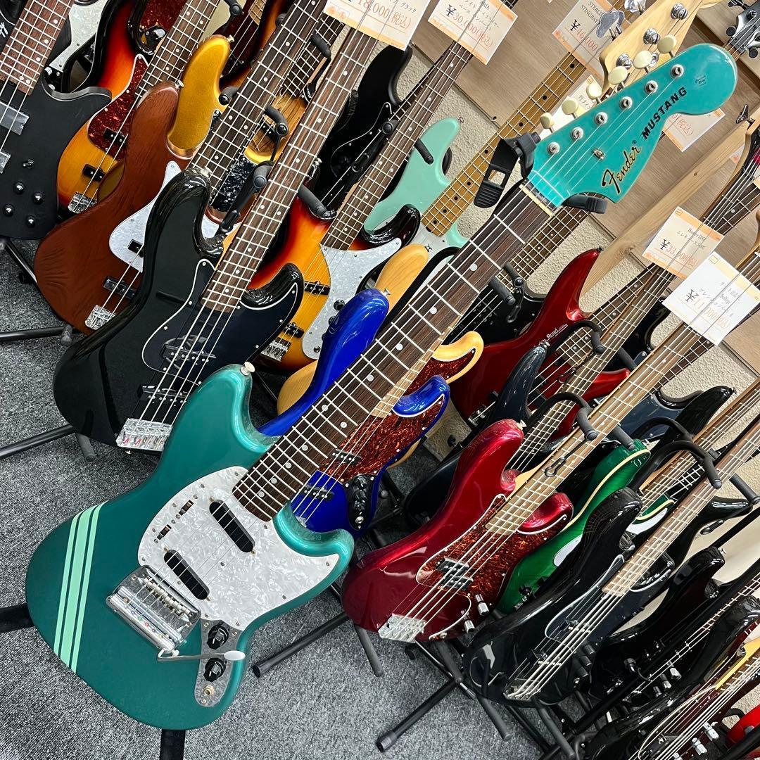 【11268】 Fender Japan MG-69-77CO Mustang