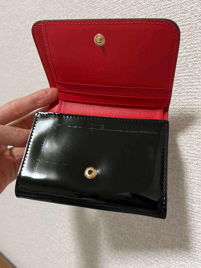 クリスチャンルブタン バレンタイン限定　三つ折り財布