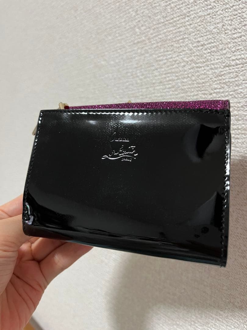 クリスチャンルブタン バレンタイン限定　三つ折り財布