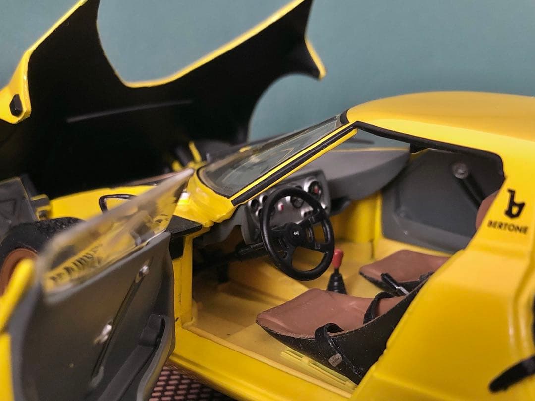 ★絶版！￼￼京商1/18 ランチア ストラトス￼ HF イエロー￼